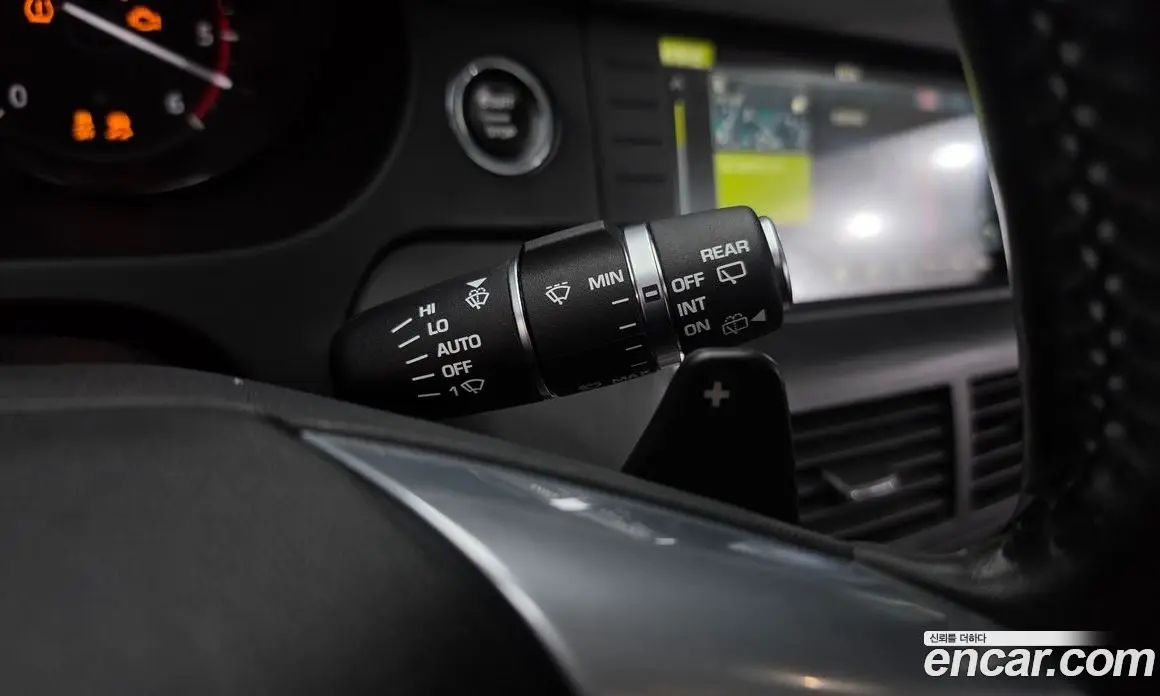 Land Rover Discovery Sport 2017 2.0 автомат (гидро), фото 16