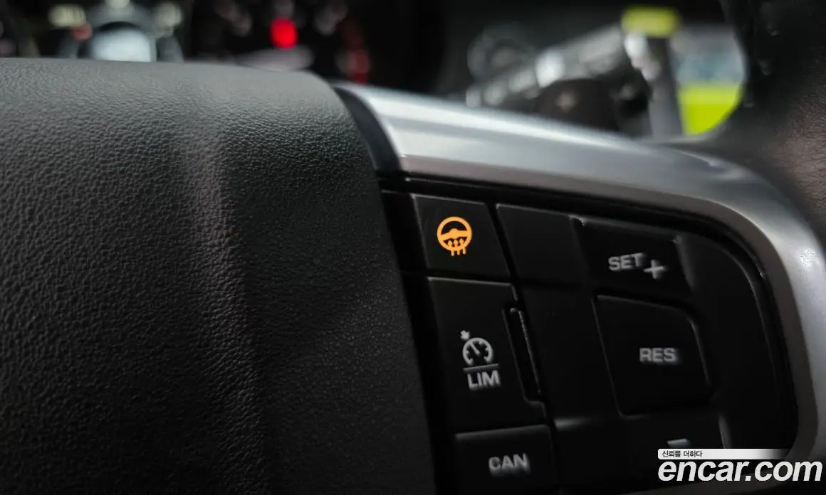 Land Rover Discovery Sport 2017 2.0 автомат (гидро), фото 17