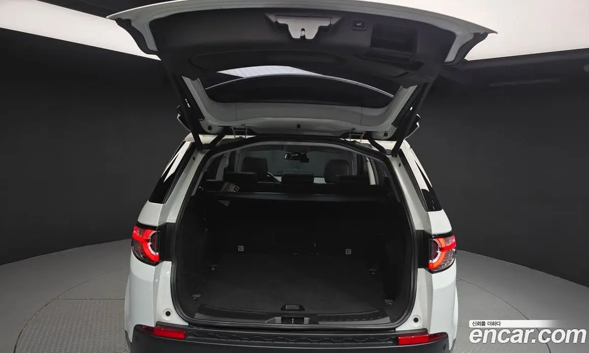 Land Rover Discovery Sport 2017 2.0 автомат (гидро), фото 20