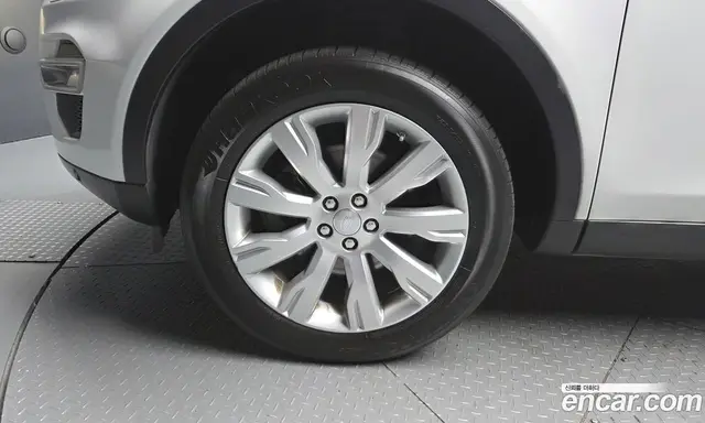 Land Rover Discovery Sport 2017 2.0 автомат (гидро), миниатюра 5