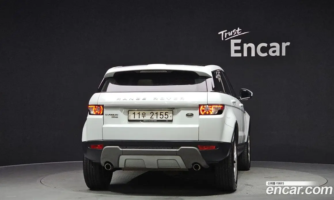 Land Rover Range Rover Evoque 2015 2.2 автомат (гидро), фото 4