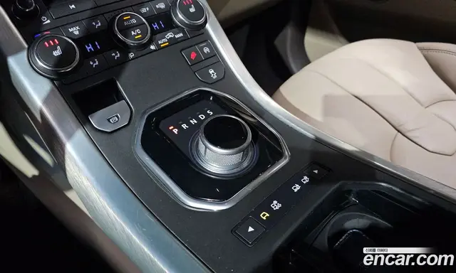 Land Rover Range Rover Evoque 2015 2.2 автомат (гидро), миниатюра 9