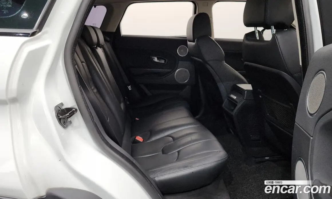 Land Rover Range Rover Evoque 2015 2.2 автомат (гидро), фото 11