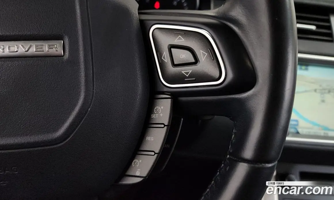 Land Rover Range Rover Evoque 2015 2.2 автомат (гидро), фото 16