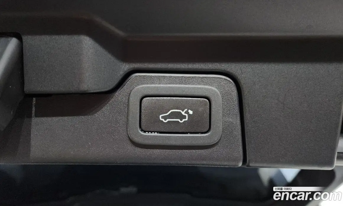 Land Rover Range Rover Evoque 2015 2.2 автомат (гидро), фото 17