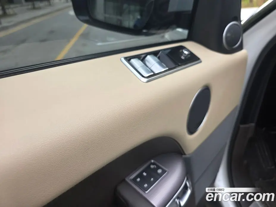 Land Rover Range Rover Sport 2019 3.0 автомат (гидро), фото 6