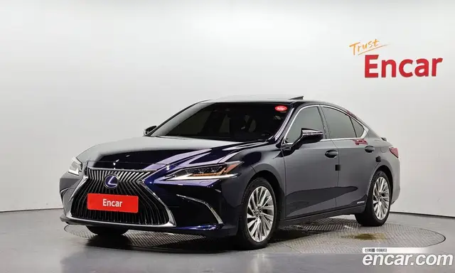 Lexus ES 2019 2.5 автомат (гидро), миниатюра 1