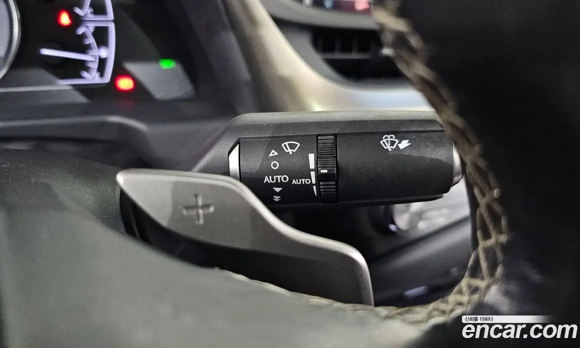 Lexus ES 2019 2.5 автомат (гидро), фото 23