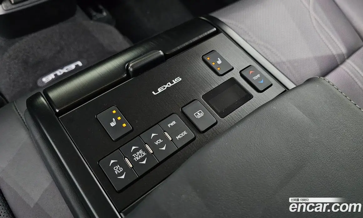 Lexus ES 2019 2.5 автомат (гидро), фото 25