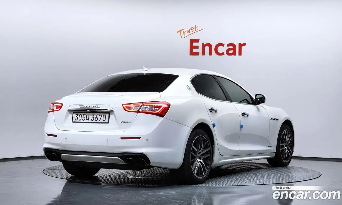 Maserati Ghibli 2018 3.0 автомат (гидро), фото 2 Maserati Ghibli 2018 3.0 автомат (гидро), фото 2