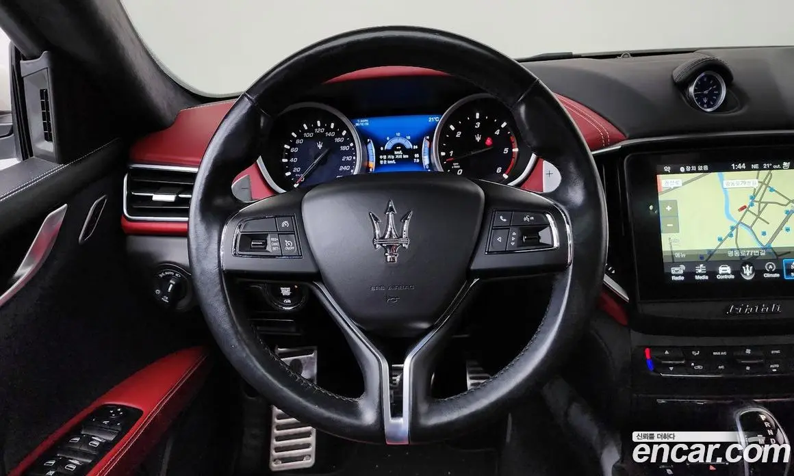 Maserati Ghibli 2018 3.0 автомат (гидро), фото 19 Maserati Ghibli 2018 3.0 автомат (гидро), фото 19