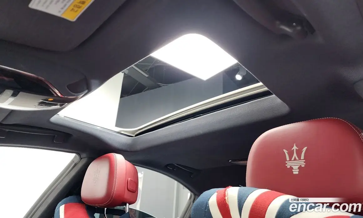 Maserati Ghibli 2018 3.0 автомат (гидро), фото 23 Maserati Ghibli 2018 3.0 автомат (гидро), фото 23