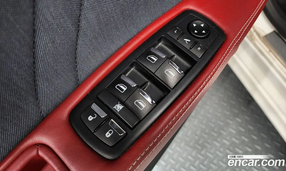Maserati Ghibli 2018 3.0 автомат (гидро), фото 29 Maserati Ghibli 2018 3.0 автомат (гидро), фото 29