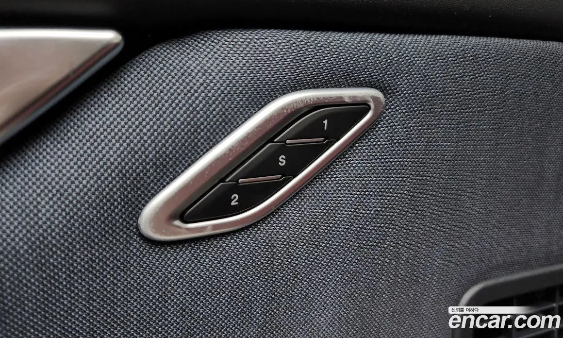 Maserati Ghibli 2018 3.0 автомат (гидро), фото 36 Maserati Ghibli 2018 3.0 автомат (гидро), фото 36
