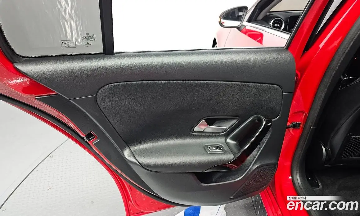 Mercedes-Benz A-Class 2019 2.0 гидро, фото 15 Mercedes-Benz A-Class 2019 2.0 гидро, фото 15