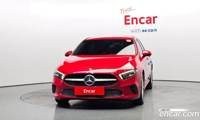 Mercedes-Benz A-Class 2019 2.0 гидро, миниатюра 3 Mercedes-Benz A-Class 2019 2.0 гидро, миниатюра 3