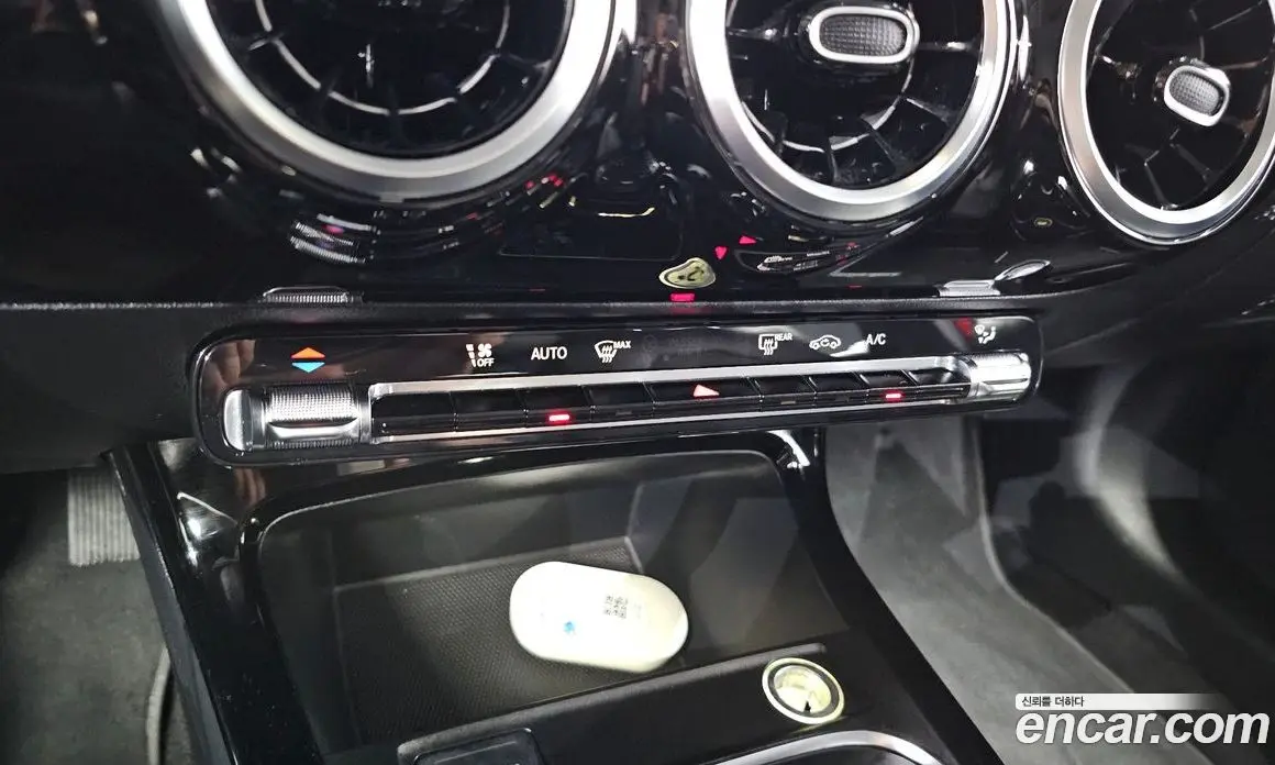 Mercedes-Benz A-Class 2019 2.0 гидро, фото 28 Mercedes-Benz A-Class 2019 2.0 гидро, фото 28