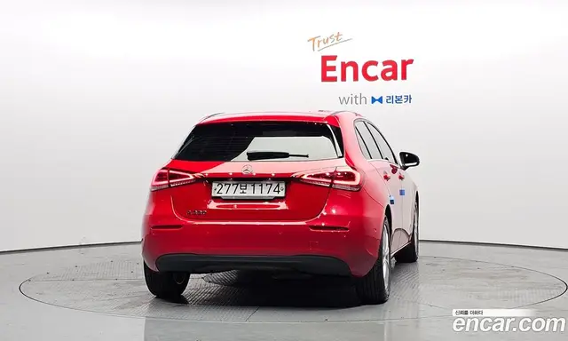 Mercedes-Benz A-Class 2019 2.0 гидро, миниатюра 4 Mercedes-Benz A-Class 2019 2.0 гидро, миниатюра 4