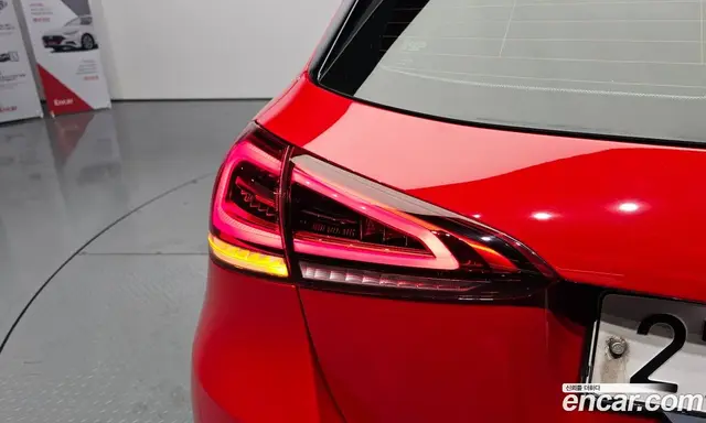 Mercedes-Benz A-Class 2019 2.0 гидро, миниатюра 9 Mercedes-Benz A-Class 2019 2.0 гидро, миниатюра 9