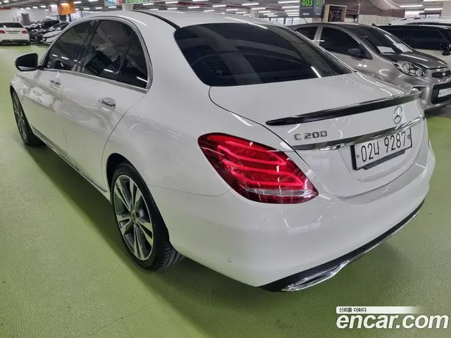 Mercedes-Benz C-Class 2018 2.0 гидро, миниатюра 2