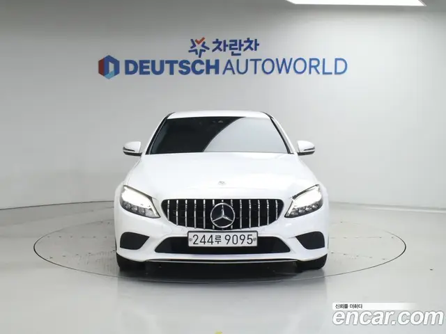 Mercedes-Benz C-Class 2019 2.0 гидро, миниатюра 4 Mercedes-Benz C-Class 2019 2.0 гидро, миниатюра 4