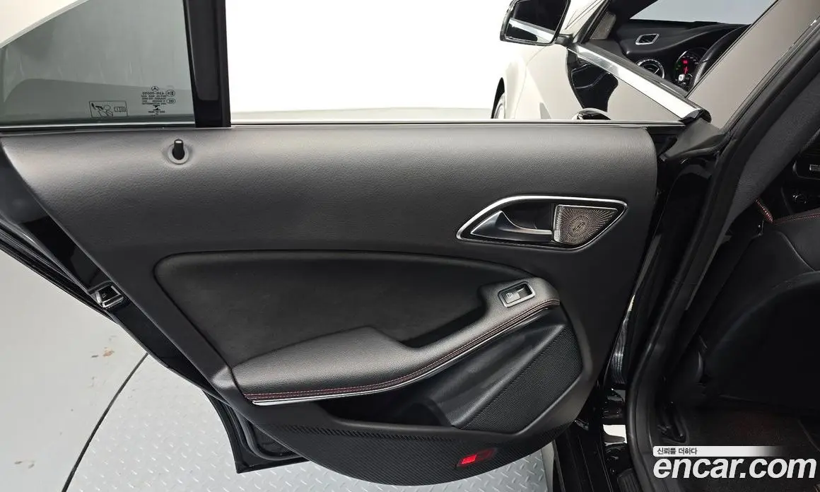 Mercedes-Benz CLA-Class 2018 2.0 гидро, фото 15 Mercedes-Benz CLA-Class 2018 2.0 гидро, фото 15