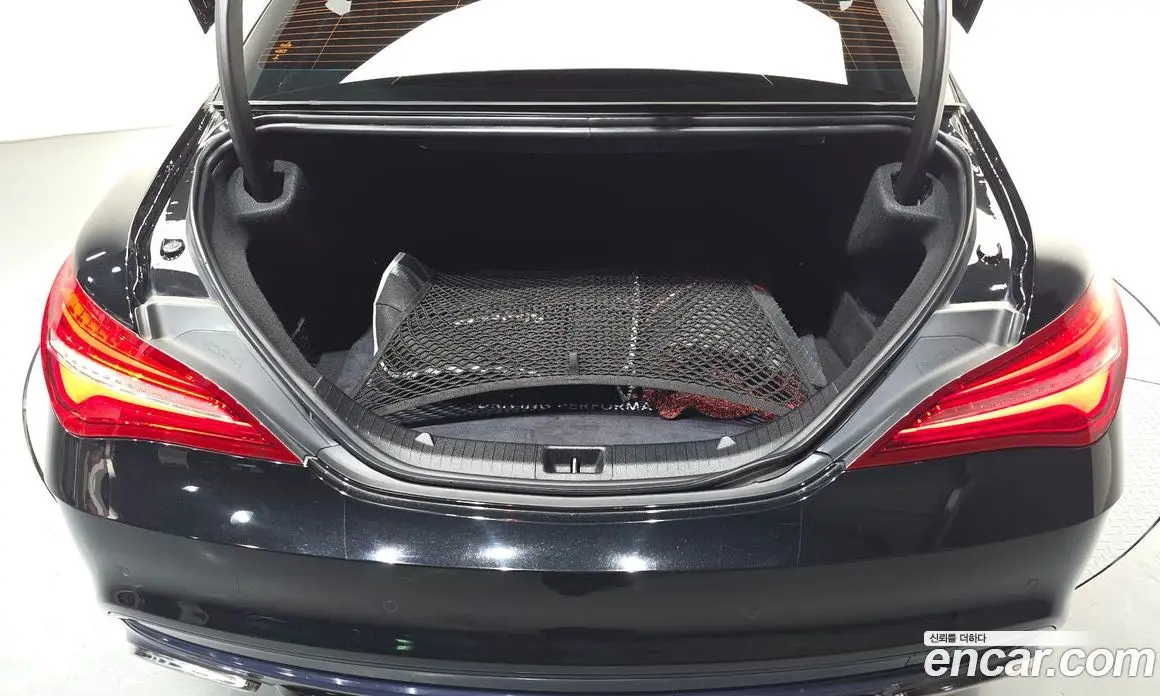 Mercedes-Benz CLA-Class 2018 2.0 гидро, фото 25 Mercedes-Benz CLA-Class 2018 2.0 гидро, фото 25