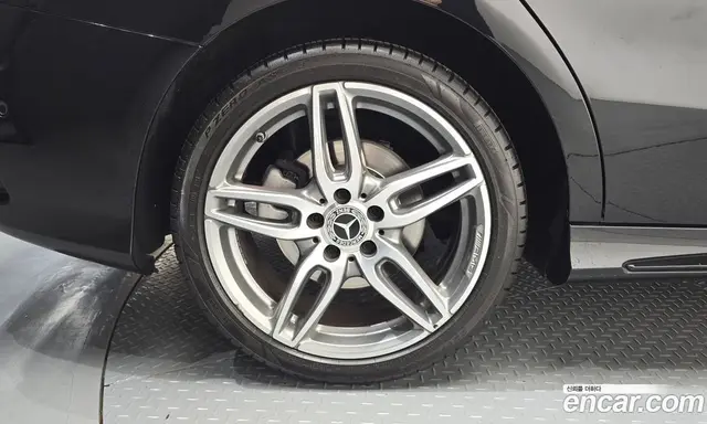 Mercedes-Benz CLA-Class 2018 2.0 гидро, миниатюра 5 Mercedes-Benz CLA-Class 2018 2.0 гидро, миниатюра 5