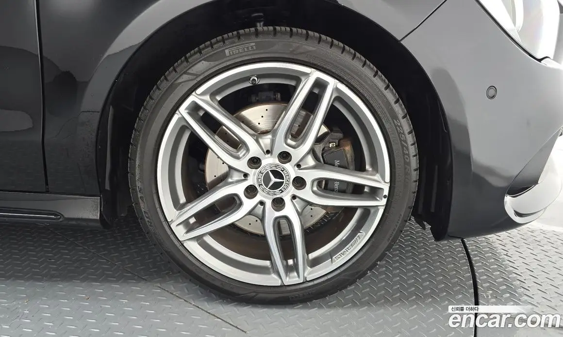 Mercedes-Benz CLA-Class 2018 2.0 гидро, фото 7 Mercedes-Benz CLA-Class 2018 2.0 гидро, фото 7