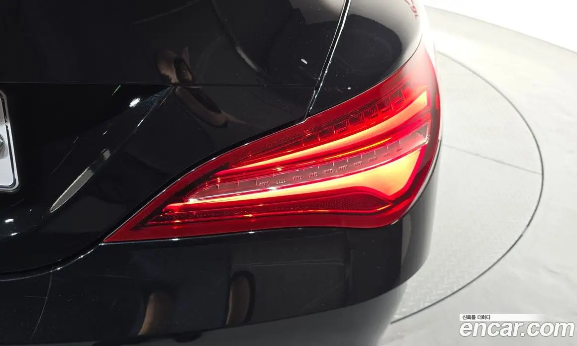 Mercedes-Benz CLA-Class 2018 2.0 гидро, фото 9 Mercedes-Benz CLA-Class 2018 2.0 гидро, фото 9