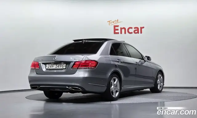 Mercedes-Benz E-Class 2014 2.1 гидро, миниатюра 2 Mercedes-Benz E-Class 2014 2.1 гидро, миниатюра 2