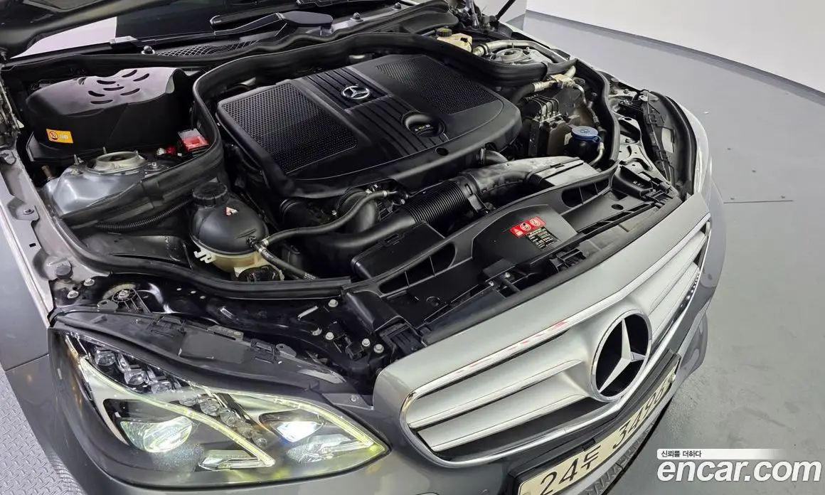 Mercedes-Benz E-Class 2014 2.1 гидро, фото 6 Mercedes-Benz E-Class 2014 2.1 гидро, фото 6