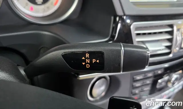Mercedes-Benz E-Class 2014 2.1 гидро, миниатюра 9 Mercedes-Benz E-Class 2014 2.1 гидро, миниатюра 9