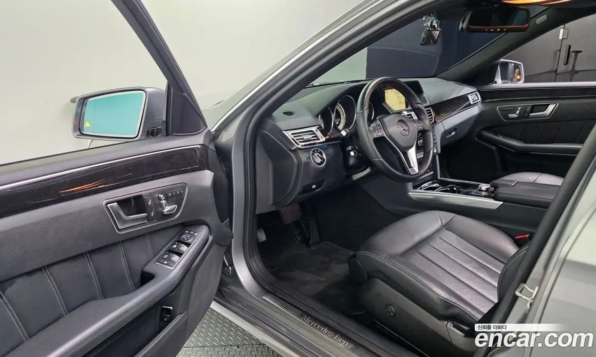 Mercedes-Benz E-Class 2014 2.1 гидро, фото 10 Mercedes-Benz E-Class 2014 2.1 гидро, фото 10