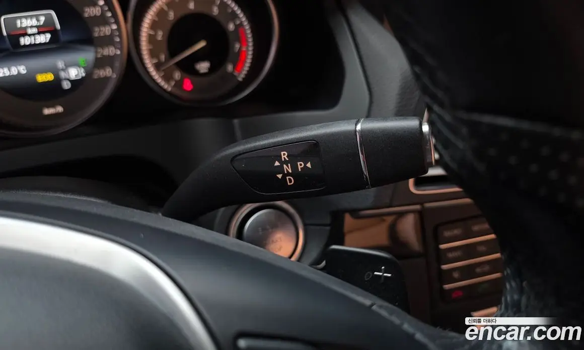 Mercedes-Benz E-Class 2015 2.0 гидро, фото 9 Mercedes-Benz E-Class 2015 2.0 гидро, фото 9