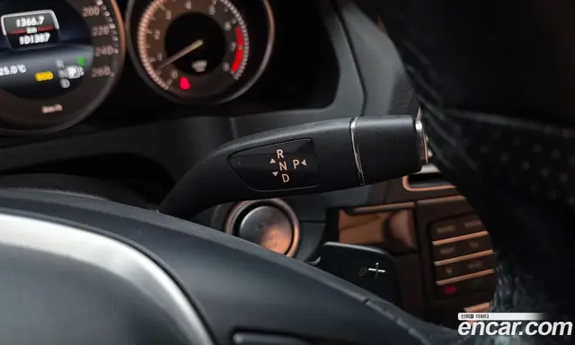 Mercedes-Benz E-Class 2015 2.0 гидро, миниатюра 9 Mercedes-Benz E-Class 2015 2.0 гидро, миниатюра 9