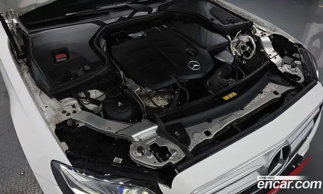 Mercedes-Benz E-Class 2018 1.9 гидро, миниатюра 5