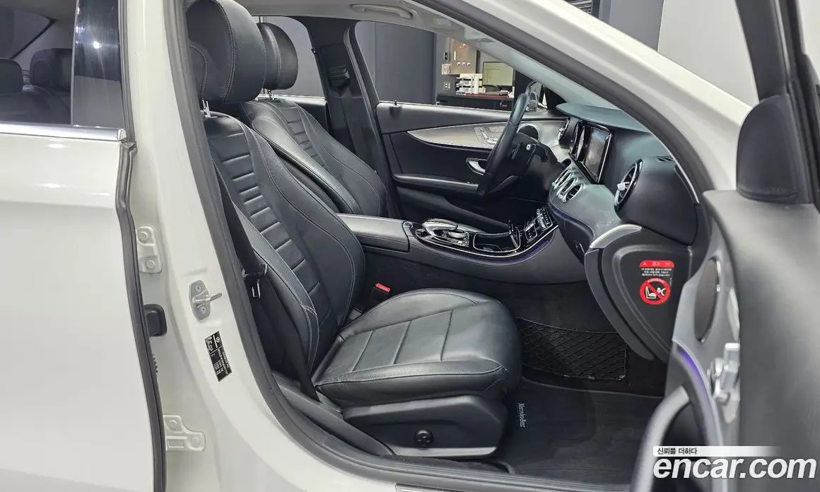 Mercedes-Benz E-Class 2018 2.0 гидро, фото 11 Mercedes-Benz E-Class 2018 2.0 гидро, фото 11