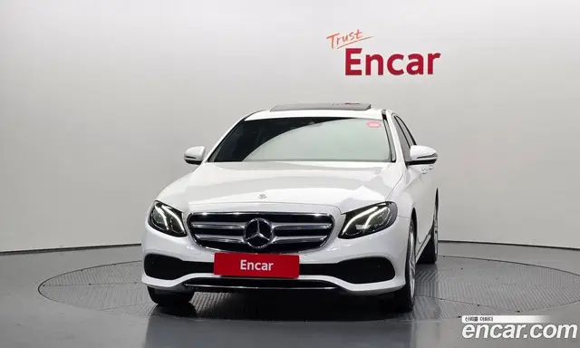 Mercedes-Benz E-Class 2018 2.0 гидро, миниатюра 3 Mercedes-Benz E-Class 2018 2.0 гидро, миниатюра 3
