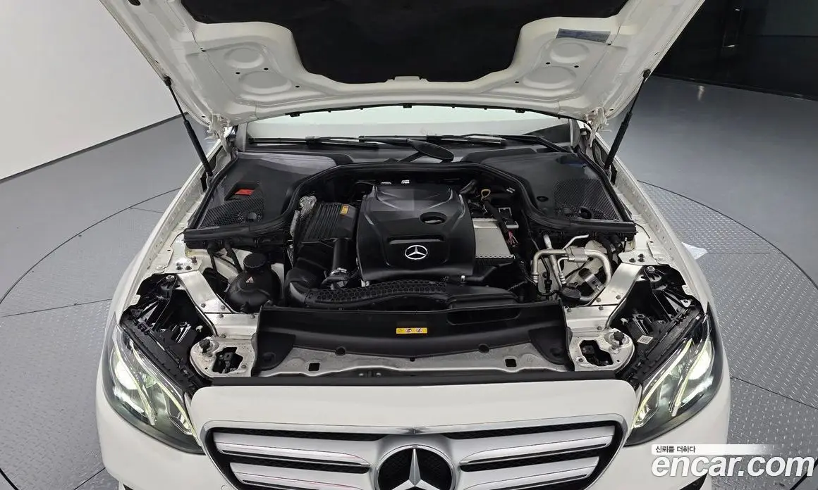 Mercedes-Benz E-Class 2018 2.0 гидро, фото 6 Mercedes-Benz E-Class 2018 2.0 гидро, фото 6