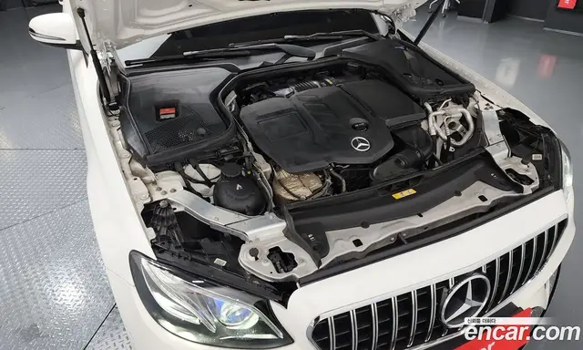 Mercedes-Benz E-Class 2019 1.9 автомат (гидро), миниатюра 6