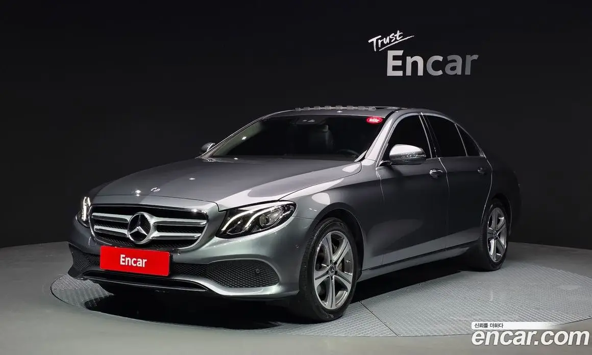 Mercedes-Benz E-Class 2019 2.0 гидро, фото 1 Mercedes-Benz E-Class 2019 2.0 гидро, фото 1