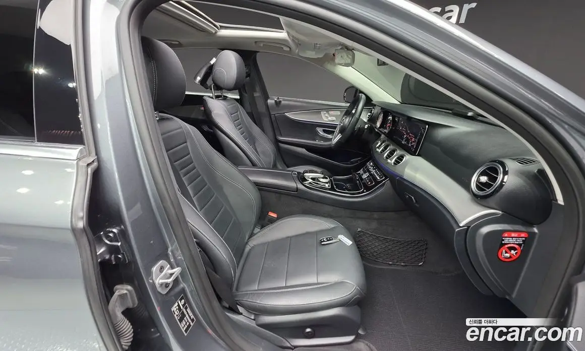 Mercedes-Benz E-Class 2019 2.0 гидро, фото 16 Mercedes-Benz E-Class 2019 2.0 гидро, фото 16