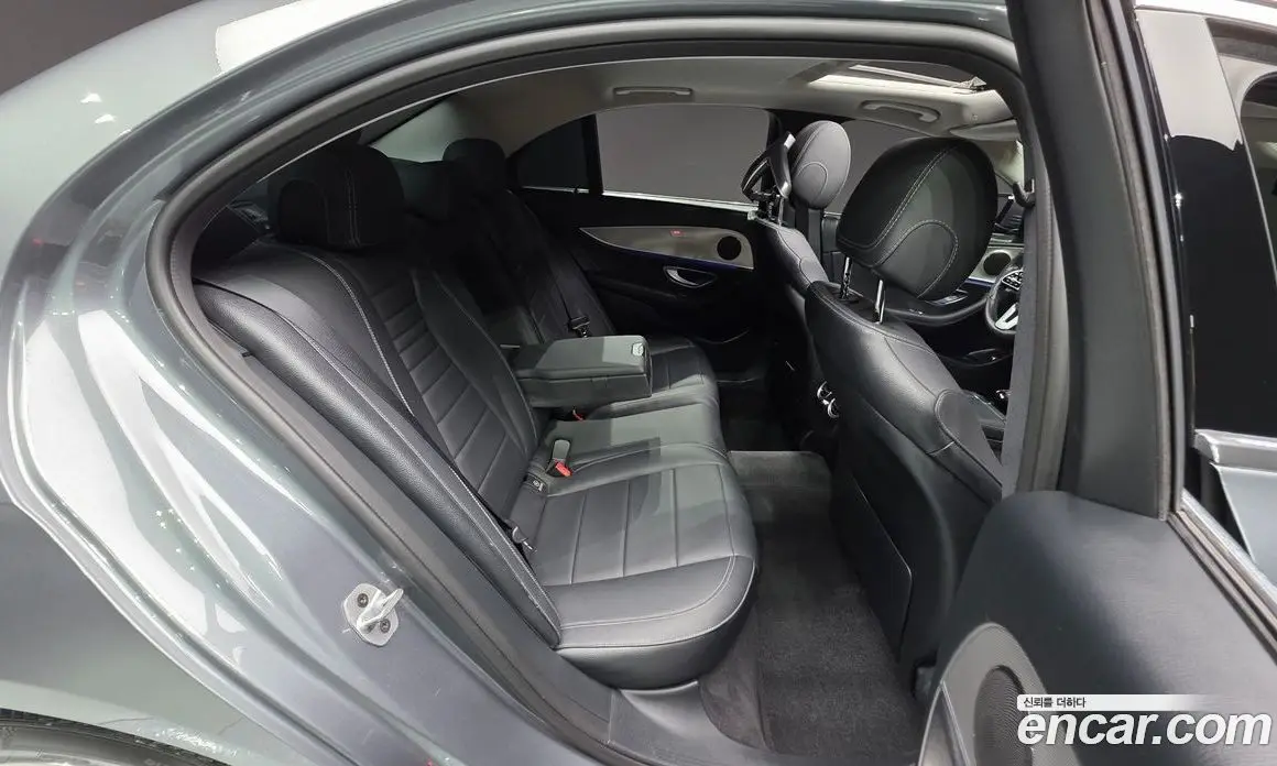 Mercedes-Benz E-Class 2019 2.0 гидро, фото 24 Mercedes-Benz E-Class 2019 2.0 гидро, фото 24