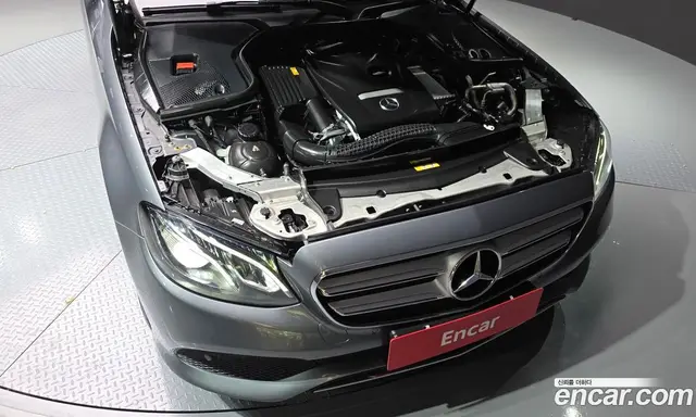 Mercedes-Benz E-Class 2019 2.0 гидро, миниатюра 6 Mercedes-Benz E-Class 2019 2.0 гидро, миниатюра 6