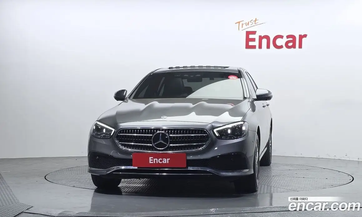 Mercedes-Benz E-Class 2022 2.0 автомат (гидро), фото 3
