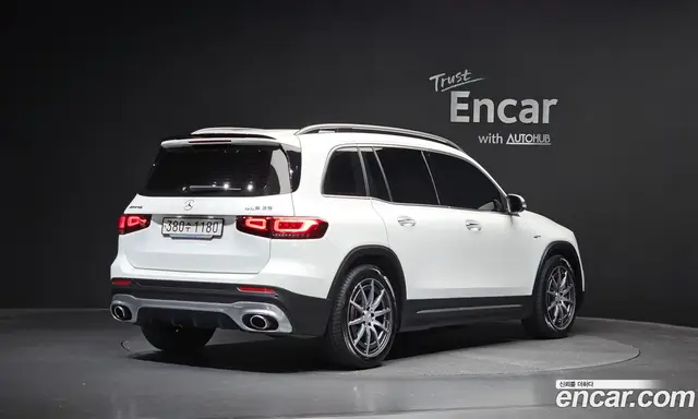 Mercedes-Benz GLB-Class 2023 2.0 гидро, миниатюра 2 Mercedes-Benz GLB-Class 2023 2.0 гидро, миниатюра 2