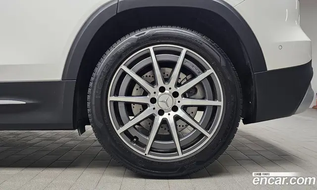 Mercedes-Benz GLB-Class 2023 2.0 гидро, миниатюра 7 Mercedes-Benz GLB-Class 2023 2.0 гидро, миниатюра 7