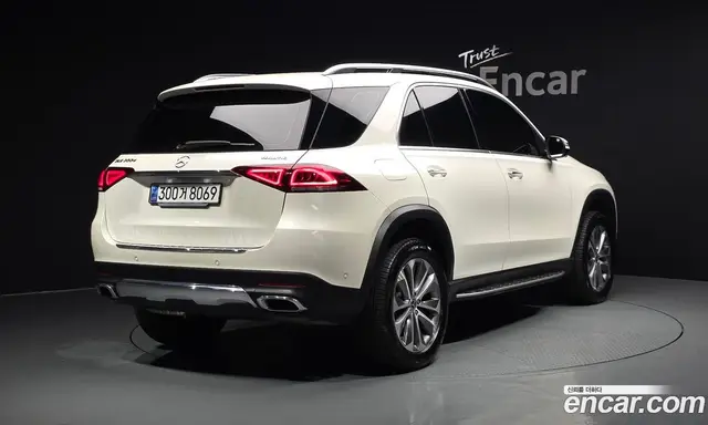 Mercedes-Benz GLE-Class 2023 2.0 гидро, миниатюра 2 Mercedes-Benz GLE-Class 2023 2.0 гидро, миниатюра 2