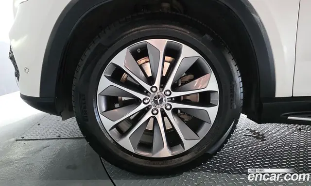 Mercedes-Benz GLE-Class 2023 2.0 гидро, миниатюра 5 Mercedes-Benz GLE-Class 2023 2.0 гидро, миниатюра 5